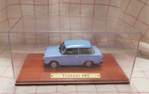Trabant 601 hellblau - 🚘,