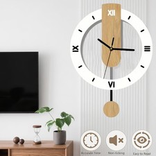Wanduhr mit Pendel Wohnzimmer