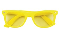 Gelbe Brille der 80er Jahre neongelb mit Gläsern in gelb