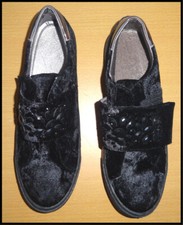 NEU~GRACELAND~Deichmann~Halbschuhe~Velour/Samt~Ziersteine~Klettverschluss~Gr. 40