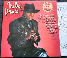 MILES DAVIS „YOU'RE UNDER ARREST“ NL PRESS