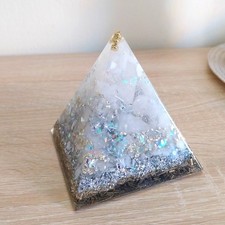 Orgonit pyramide mit - orgonit,