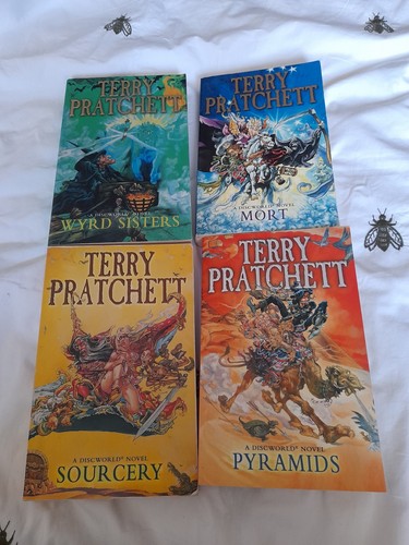 Terry pratchett discworld - 4,