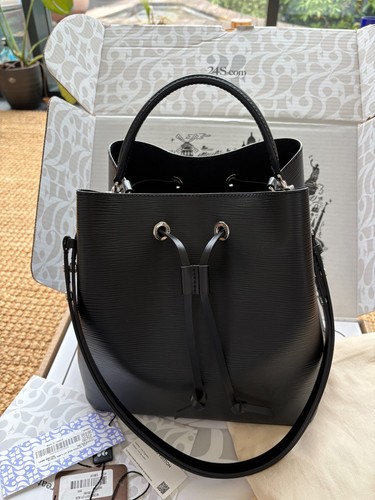 Louis vuitton neonoe - neonoe, epi