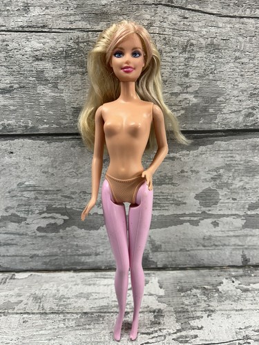 Mattel barbie three musketeers - barbie,