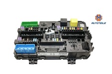 Opel Zafira B Sicherungskasten