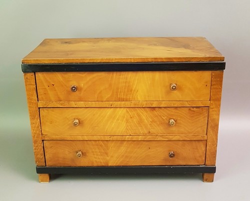 Biedermeier modellkommode - biedermeier,