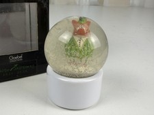 Goebel Figur Schneekugel 9 cm
