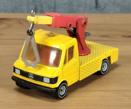 Siku 1622 mercedes 208 - mercedes,