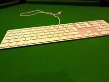 Apple A1243 Wired Aluminium