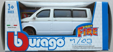 Bburago 2020 VW Volkswagen Bus