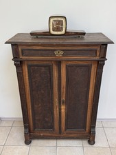 Antiker Waffenschrank massiv Holz mit Schublade & Türen