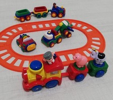 Kinder Zug Lokomotive Waggons