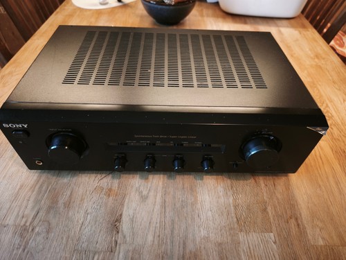 Stereo amplifier verstärker - stereo,