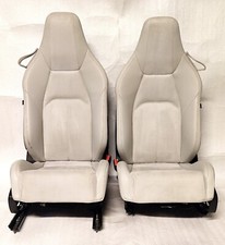 Jaguar F-Type Seats White