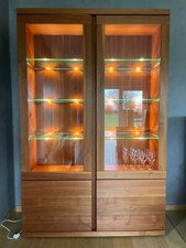 Designer Vitrine aus Europäischem Kirschholz, Geölt, Sehr Guter Zustand
