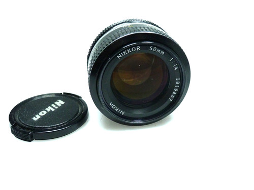 Nikon nikkor 1 4 - ,