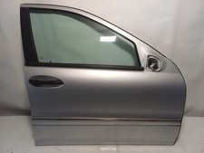 85C* Mercedes Benz W203 Tür
