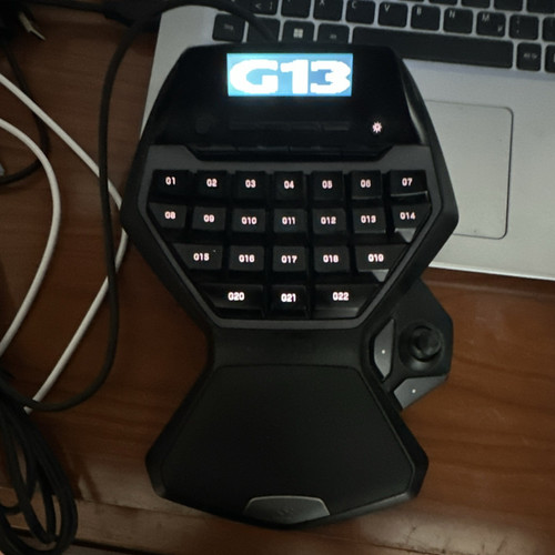 Logitech g13 gaming - logitech, gaming-keypad