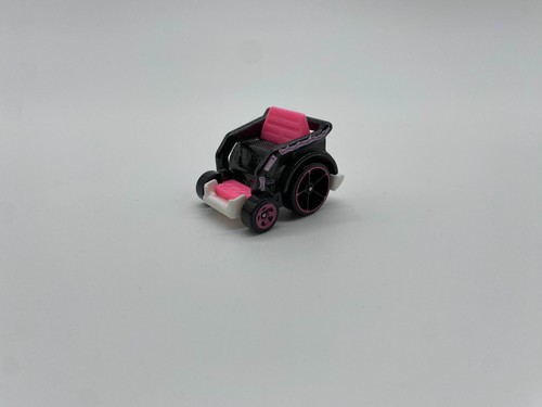 Hot wheels wheelie chair - hot,