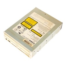 Yamaha CRW-F1 Beige CD-RW
