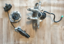 Suzuki GSF 600 GN77A GN77B Zündschloss Tankdeckel Schlosssatz Gabelbrücke oben