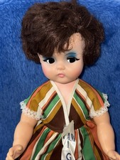 19" 1960s Vtg Unique Go Go Mod
