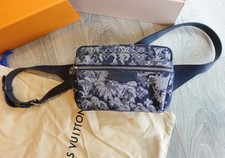 LOUIS VUITTON BAG logo blue
