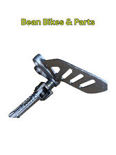 Suzuki  Gsxr 1000 K7 K8 Fußraste Links