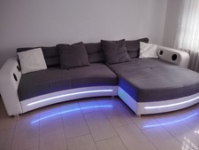 Ecksofa weiß/grau mit LED Beleuchtung und Soundsystem