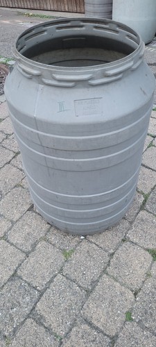 Kunststofffass mit deckel 3 - mit,