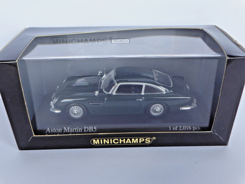 Minichamps aston martin - aston,