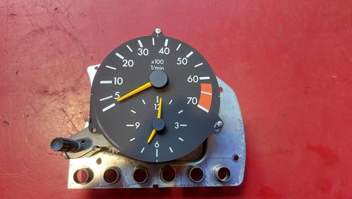 Kombiinstrument uhr - kombiinstrument,