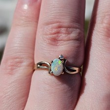 10K Gelbgold Opal Diamant