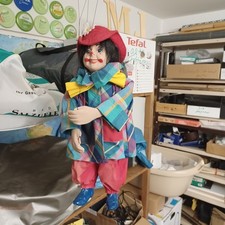 Marionette, Clown, Textilkleidung, Kopf,Hände, Füße aus Keramik,Harlekin