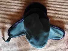 Polizei Wintermütze grün, Gr 60, 12/2010, vmtl nie getragen, Lagerspuren