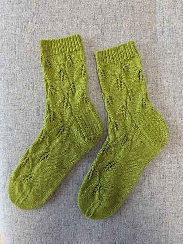 Handgestrickte wollsocken - handgestrickte,