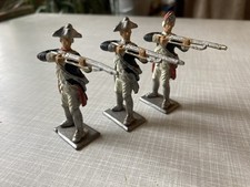 Figuren (alt) - 3 Stück - stehend - schießend - Zinnfiguren - 6 cm - Sammlung