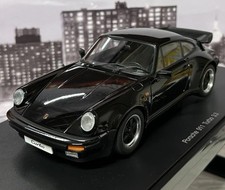 AUTOart 930 Porsche 911 3.3 Turbo (Black Uni) 77981 Modellauto 1:18