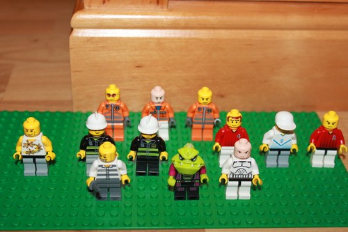 Lego city figuren - 12, aus