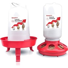 Praktisches Küken Fütterungs