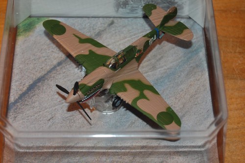 Corgi warhawk flying - p-40,