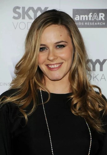 Alicia silverstone lächelnder - alicia,