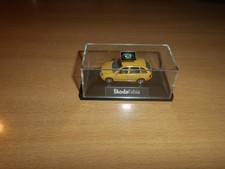 Modell Skoda Fabia gelb +