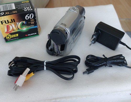 Jvc d40e camcorder - jvc,