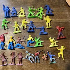 Konvolut Wild West Figuren Indianer Cowboys 