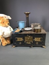 Antiker Puppenherd  in