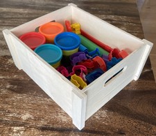 Knete Sammlung Formen Förmchen Holzkiste