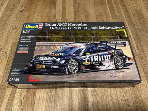 Revell 07128 trilux amg - 1:24,