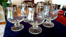 Fünf Weingläser - MURANO MEDICI - Platinrand - dekoratives Design - Höhe 12,5 cm